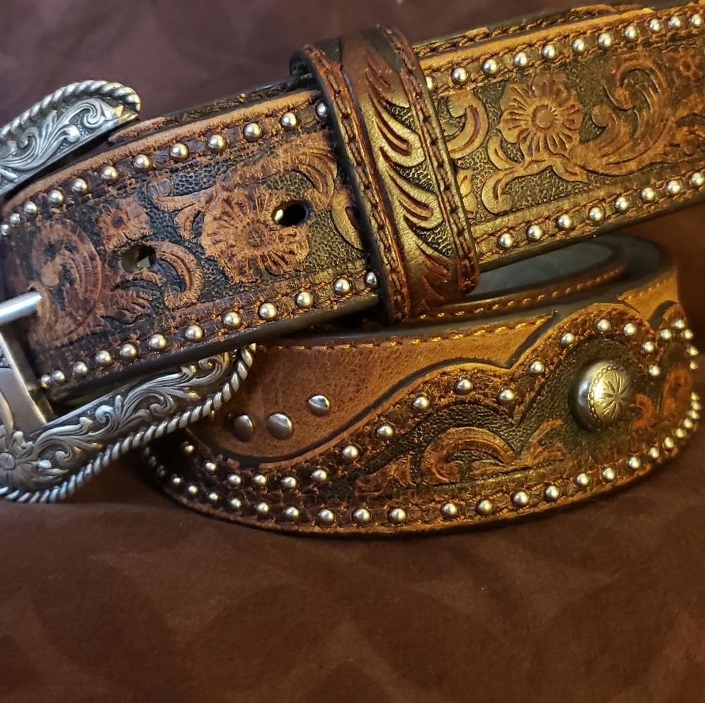 Ariat Western Studded Leather Belt